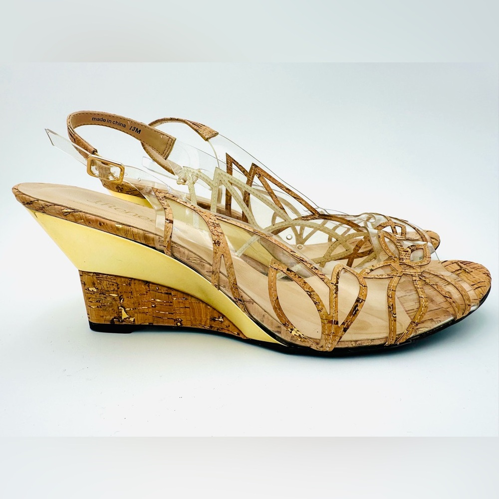 J Renee CLEAR GOLD CORK Sling-Back Kitten Wedge Peep Toe Pump? DAAAMN! Sz13